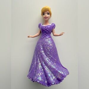 Disney Princess Cinderella Doll in Magic Clip Rapunzels Dress